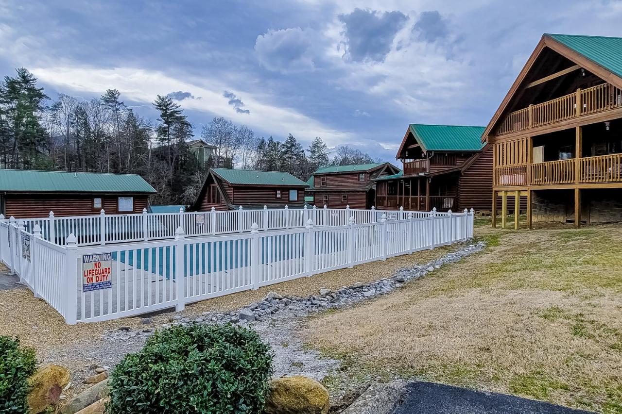 Jolene Jolene Villa Pigeon Forge Exterior photo